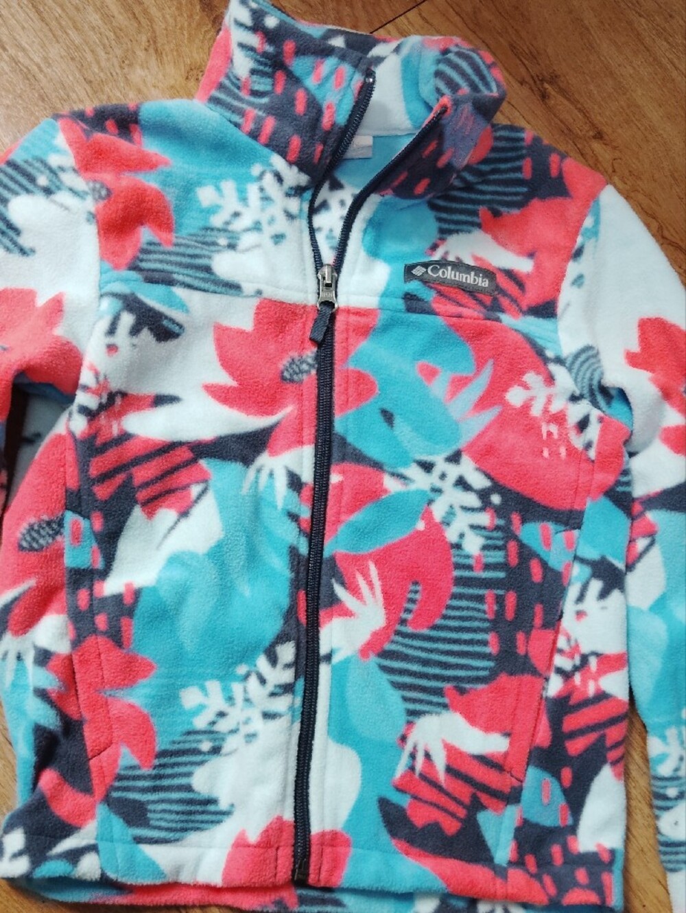 Girls Jacket Subcategory Identification - Picture 2 of 6